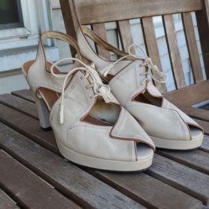 Remix Vintage pinup heels